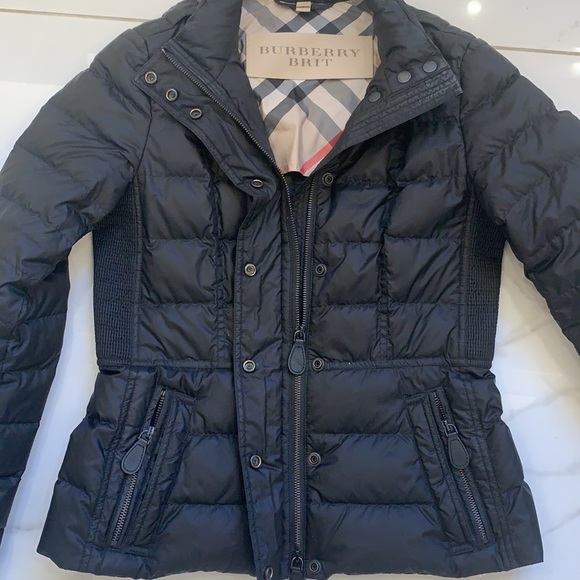 Burberry women’s jacket - Picture 4 of 9